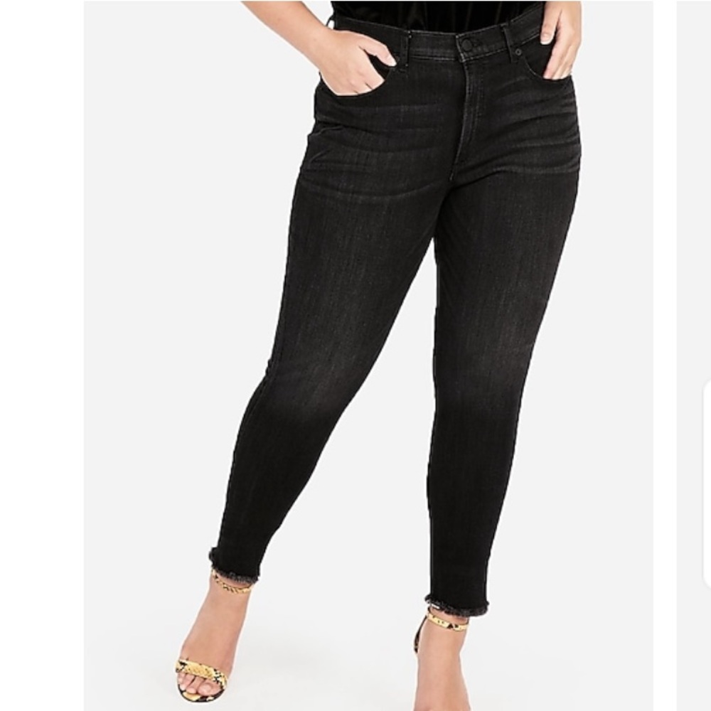 ‼️$30 today only‼️ BNWOT Express Jeans